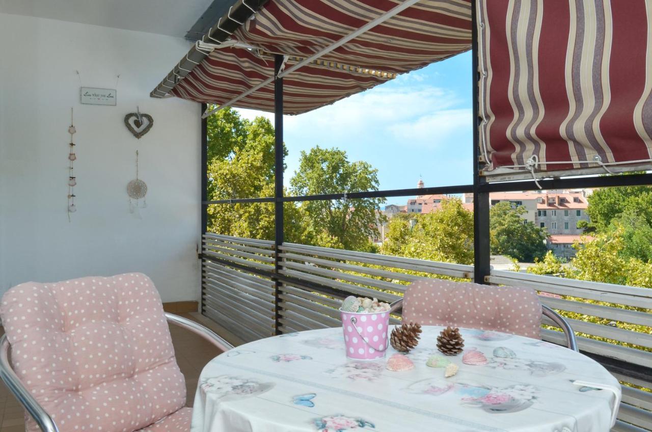 Apartman Lazy Summer Days Сплит Екстериор снимка