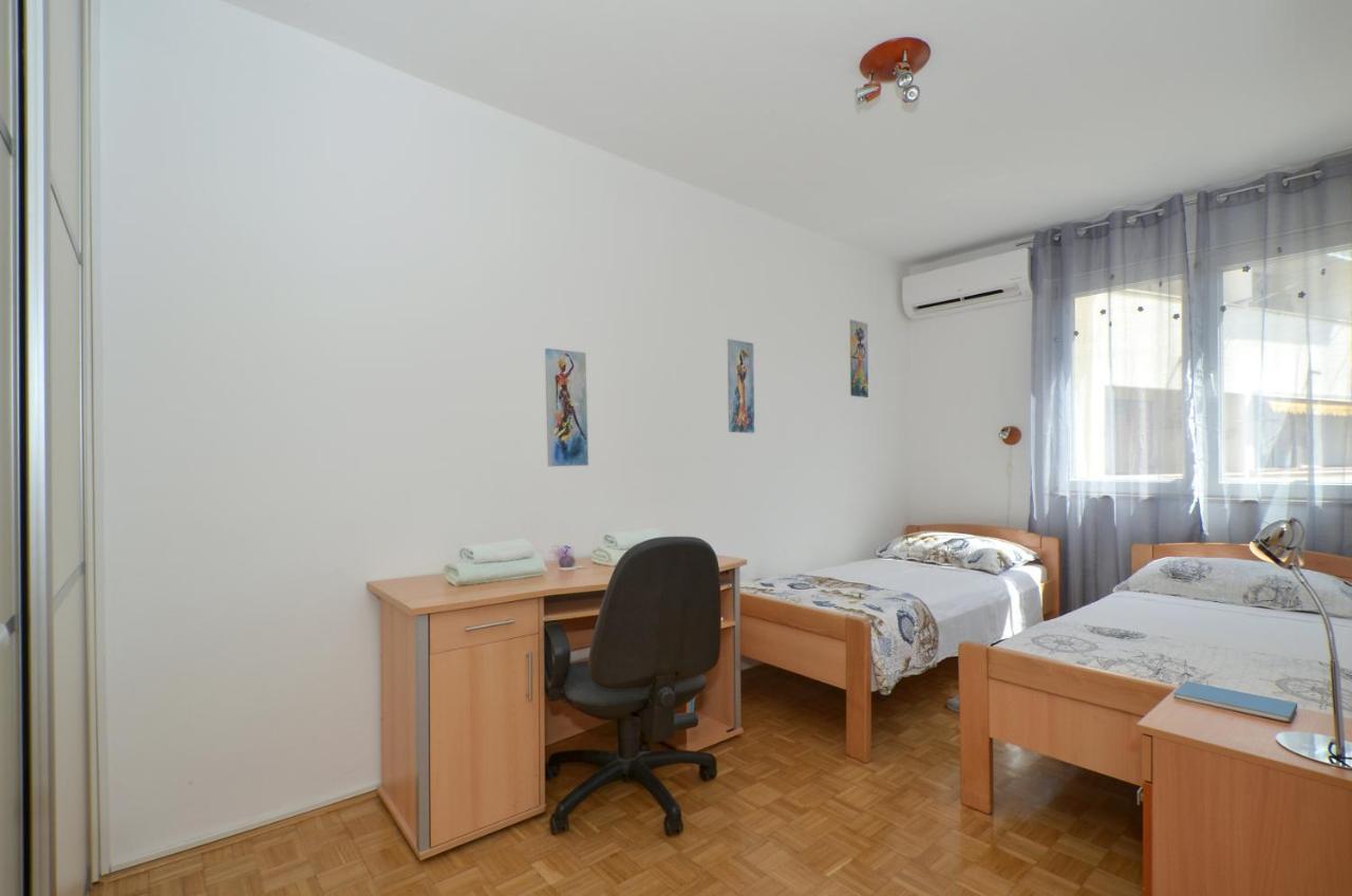Apartman Lazy Summer Days Сплит Екстериор снимка