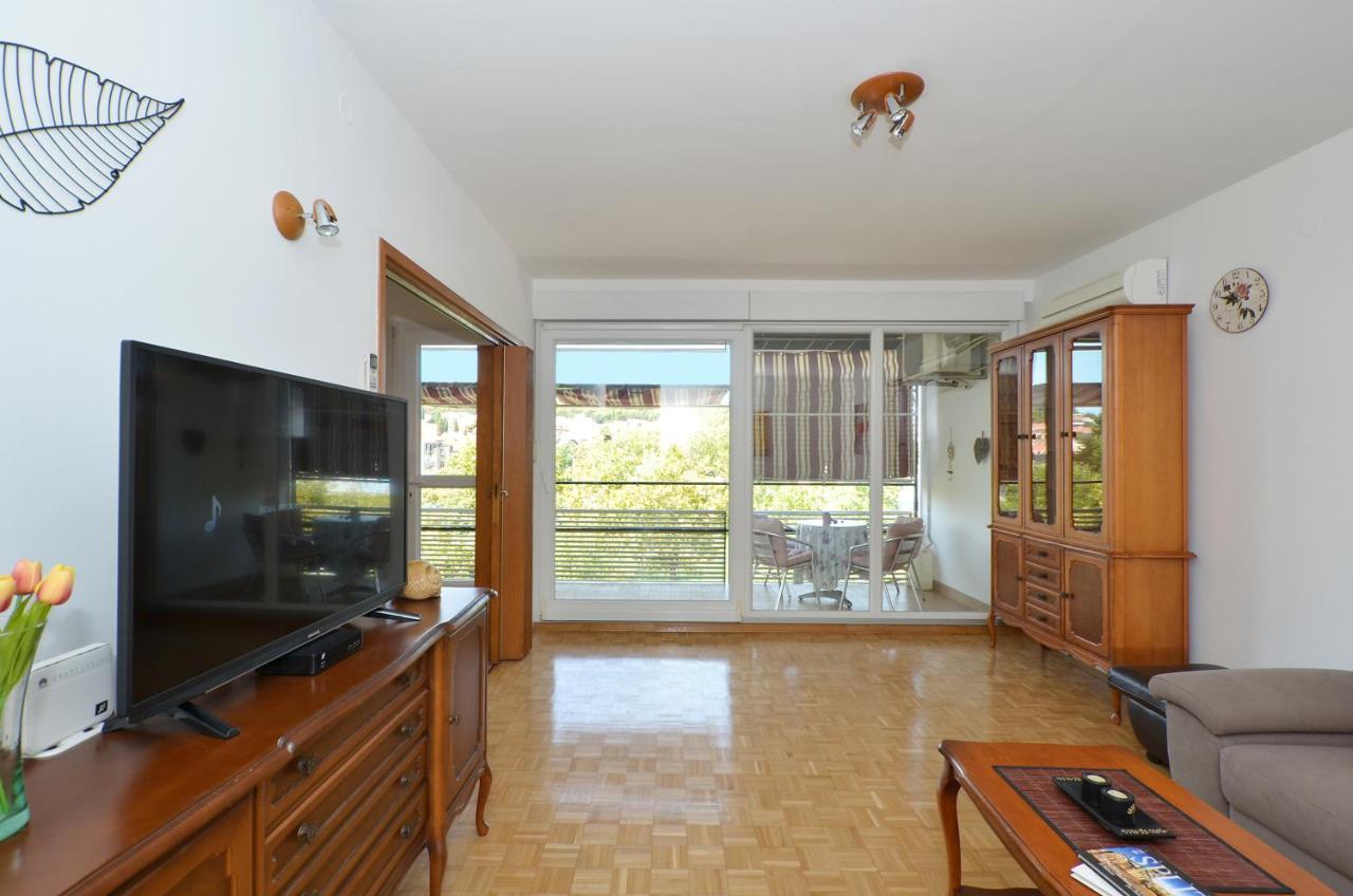 Apartman Lazy Summer Days Сплит Екстериор снимка