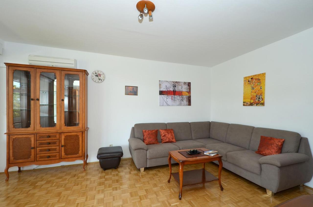 Apartman Lazy Summer Days Сплит Екстериор снимка